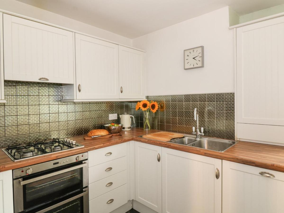 Greystones Cottage ครีฟ ภายนอก รูปภาพ