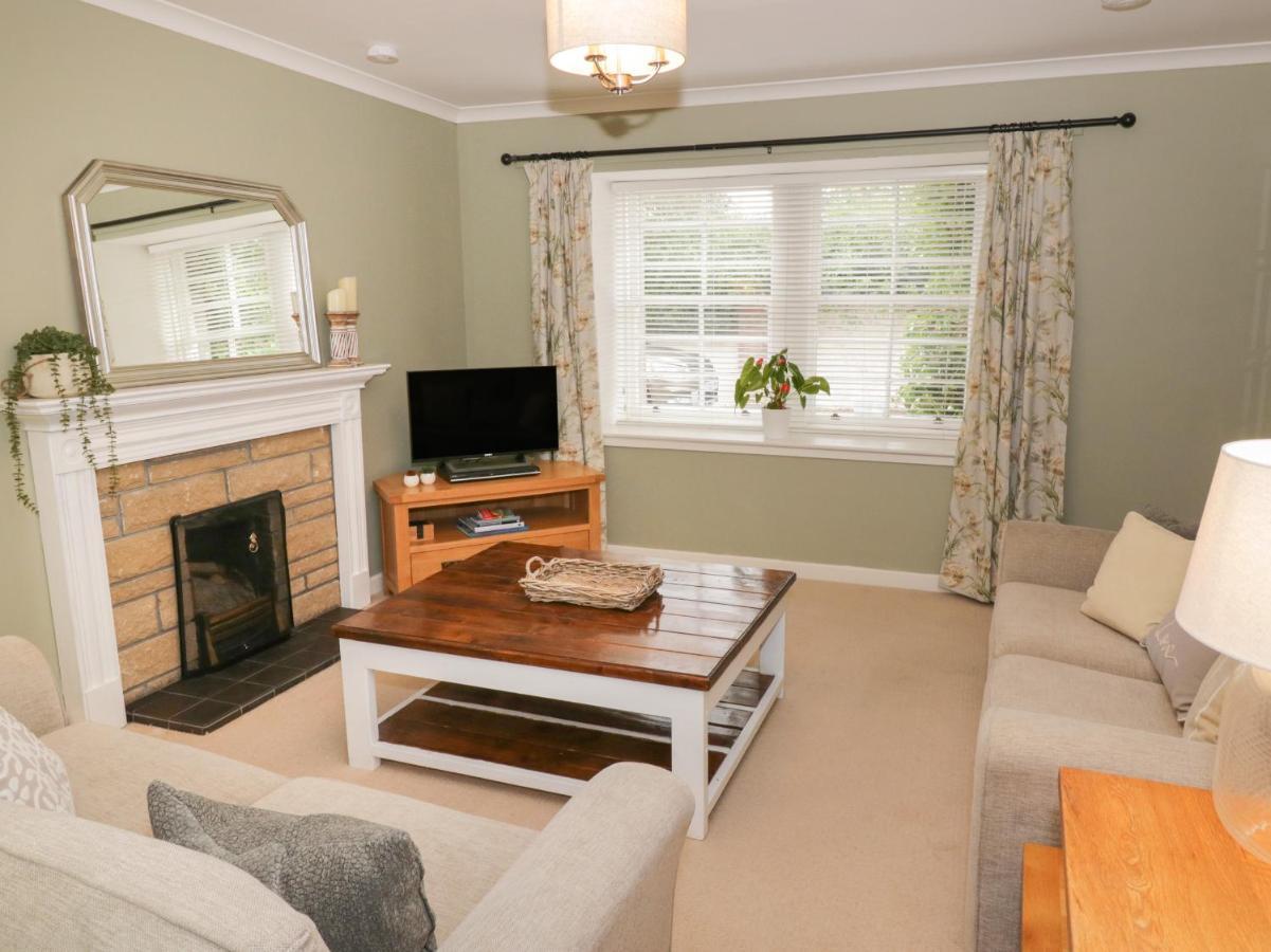 Greystones Cottage ครีฟ ภายนอก รูปภาพ