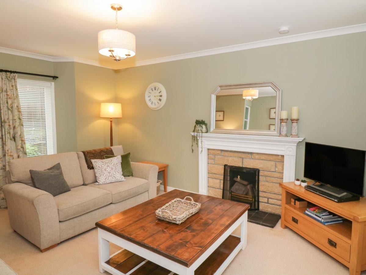 Greystones Cottage ครีฟ ภายนอก รูปภาพ